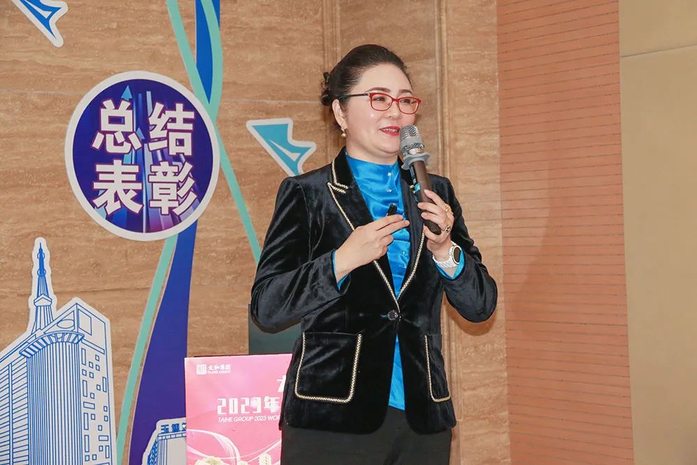 a8.jpg a8.jpg